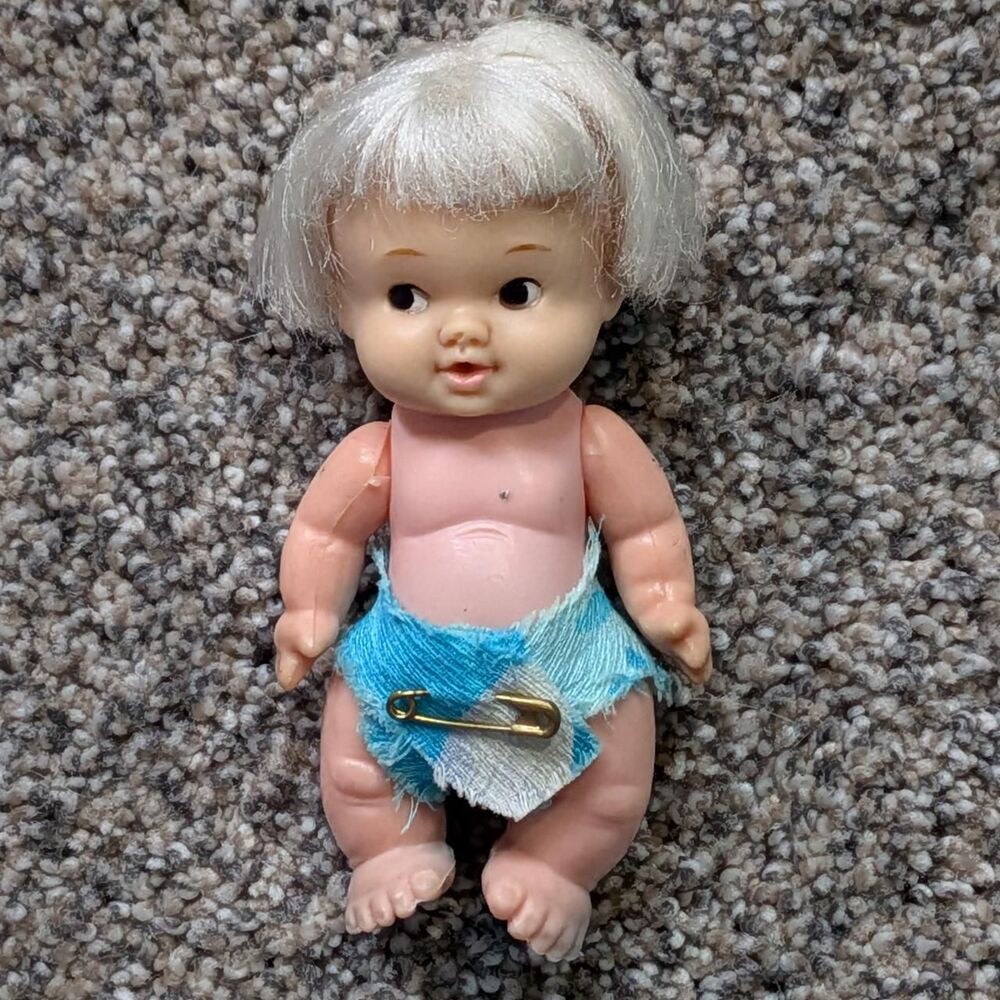 Unbranded Cream Dolls-accessories